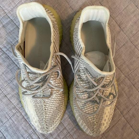Yeezy Boost 350 V2 'Yeshaya Non-Reflective’ Shoes - Picture 15 of 15